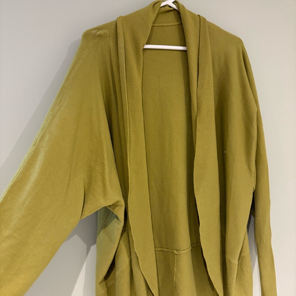Olive Green Women's Sweater - Picture 4 of 5